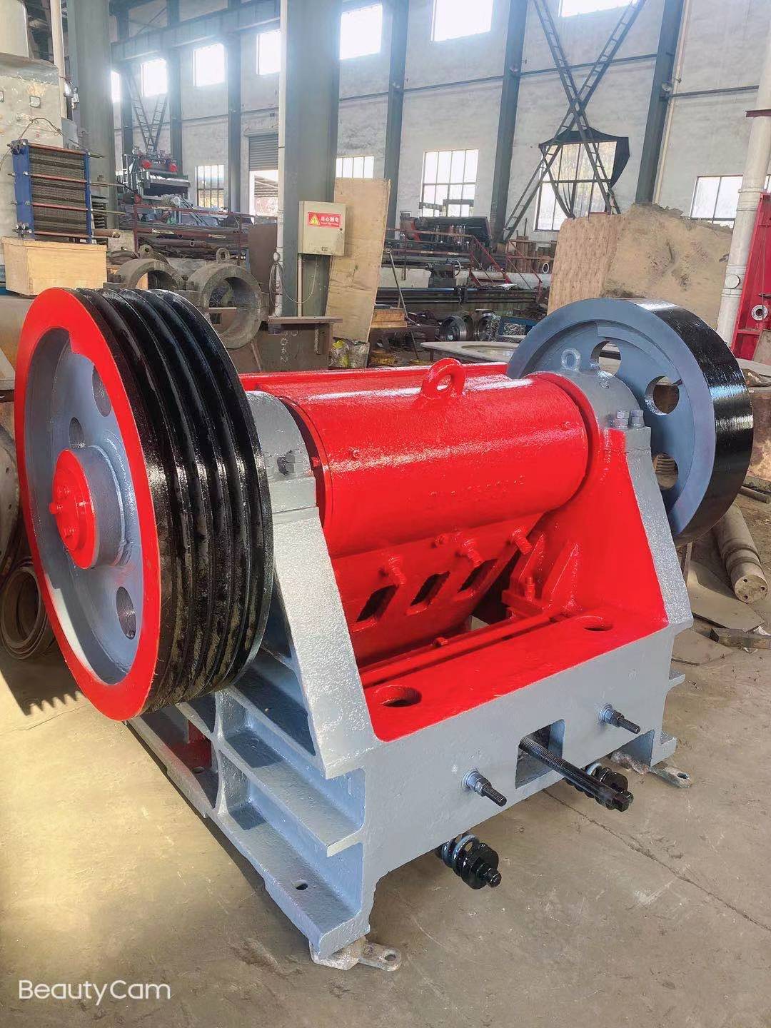 PE250-1200破碎機